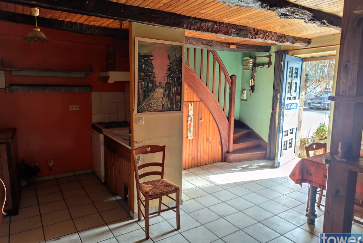 Maison de village à Monteils (12200) – 69 m² avec terrain et garage 