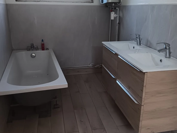 Maison 120 m² avec 3 chambres à Nœux-les-Mines, proche commodités