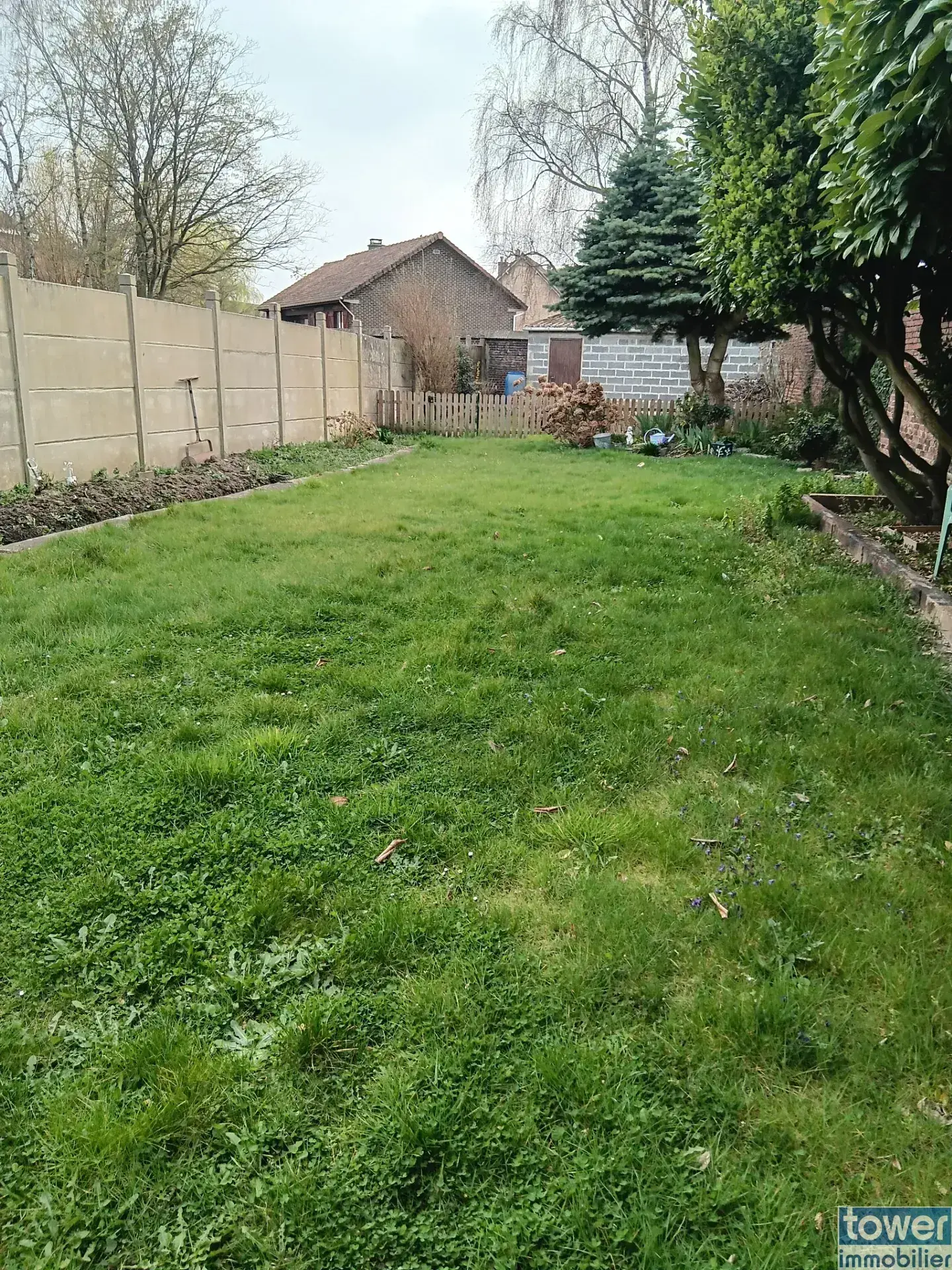 Maison 120 m² avec 3 chambres à Nœux-les-Mines, proche commodités 