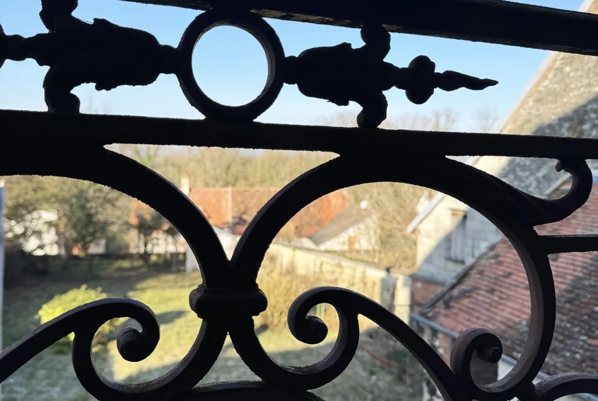 Maison ancienne à rénover à Beire-le-Châtel, proche Dijon - Opportunité unique 