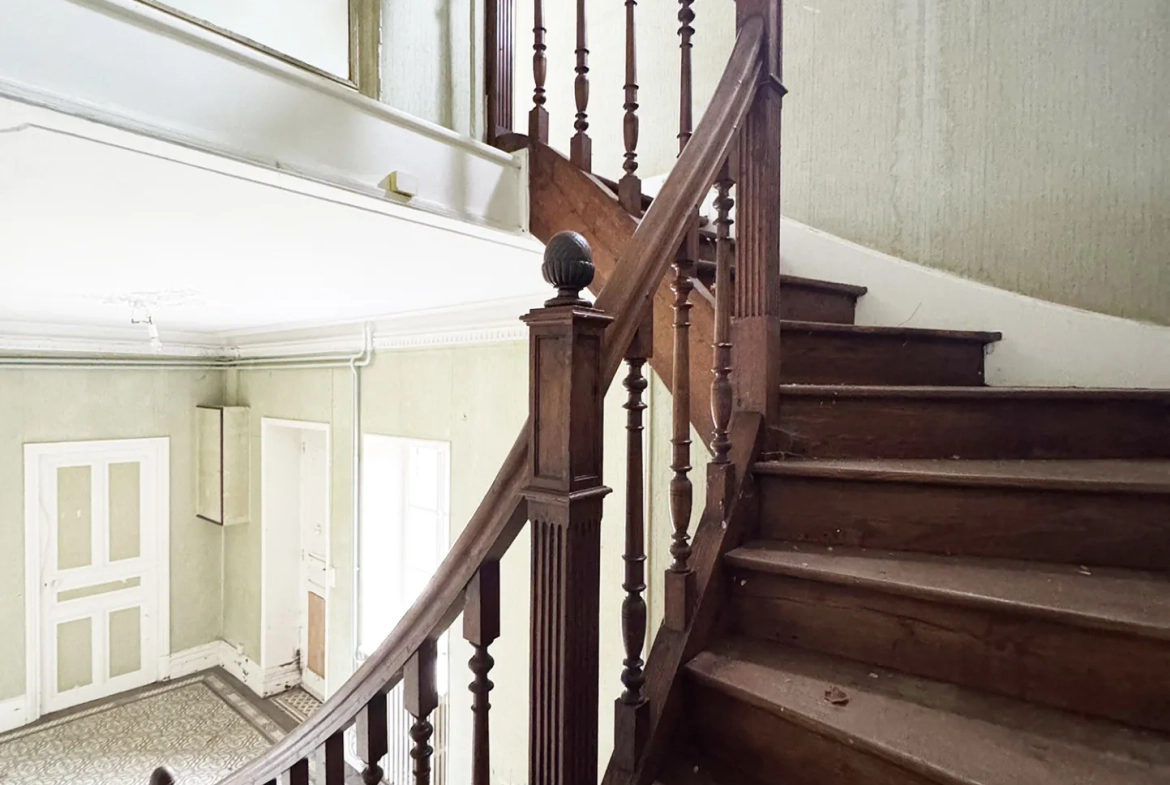 Maison ancienne à rénover à Beire-le-Châtel, proche Dijon - Opportunité unique 