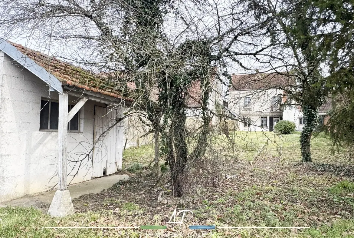 Maison ancienne à rénover à Beire-le-Châtel, proche Dijon - Opportunité unique 