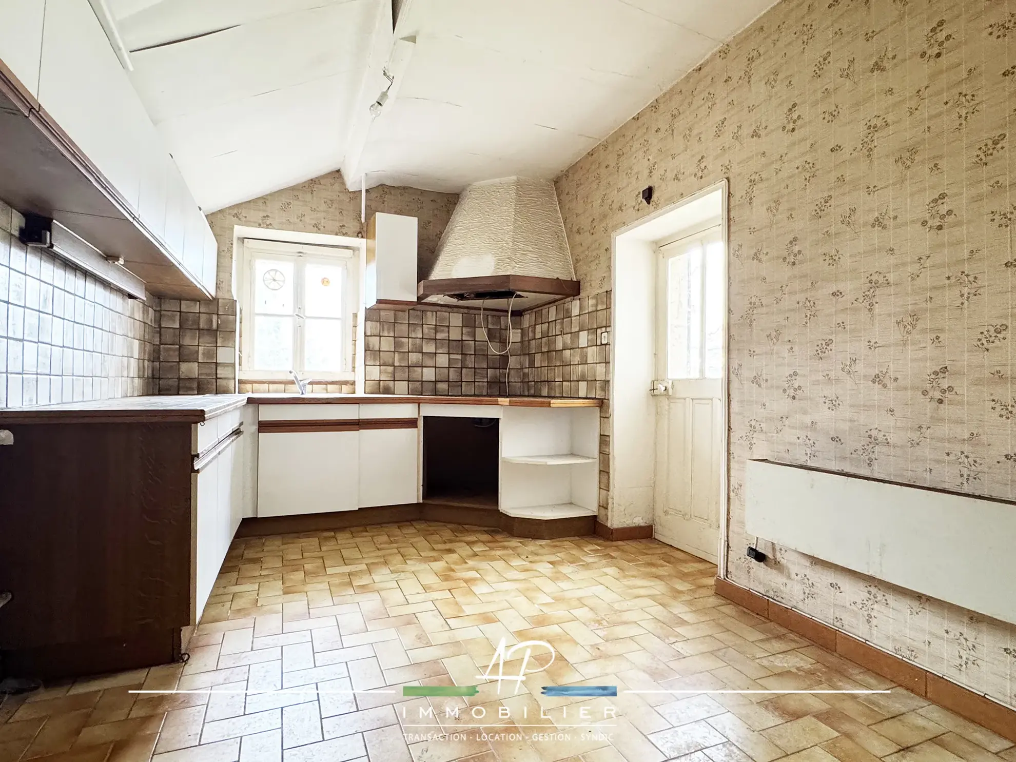 Maison ancienne à rénover à Beire-le-Châtel, proche Dijon - Opportunité unique 