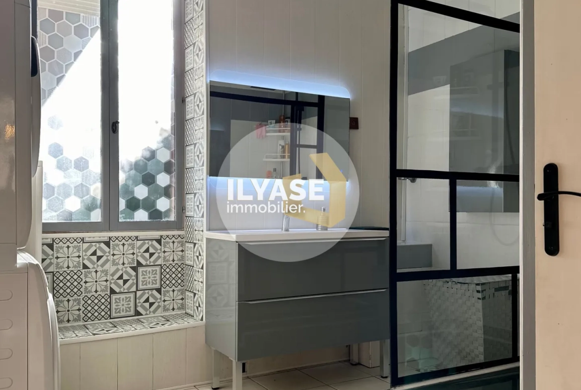 Maison de 130 m² avec piscine et garage à Allériot, proche Chalon-sur-Saône 