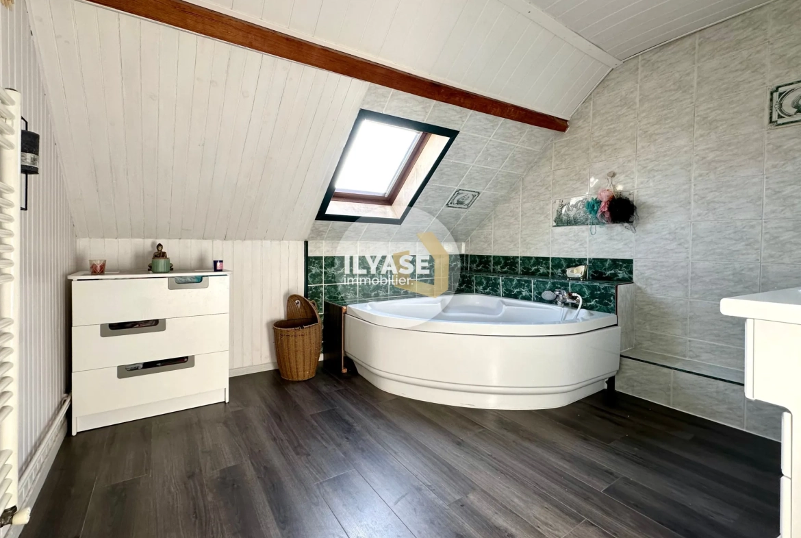 Maison de 130 m² avec piscine et garage à Allériot, proche Chalon-sur-Saône 
