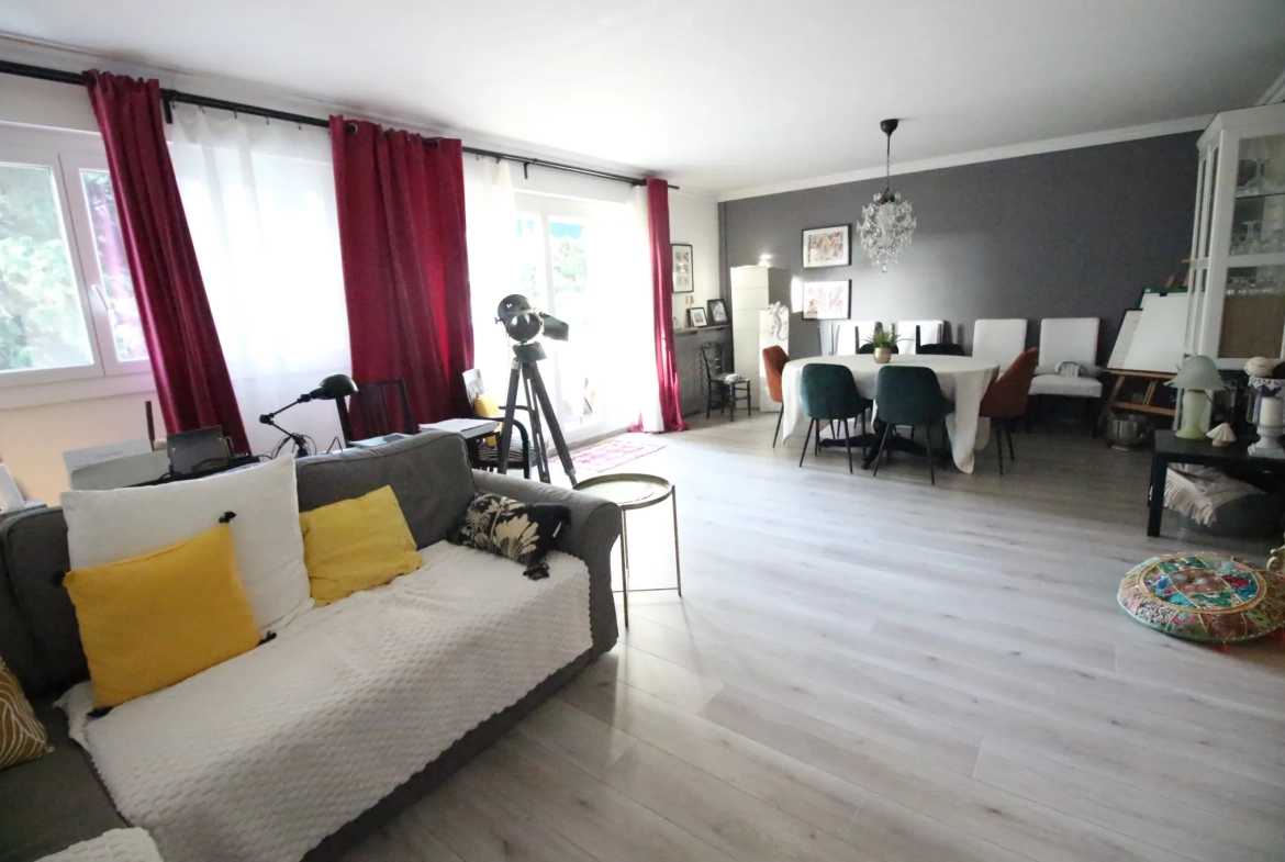 Bel appartement 3 pièces avec vue sur parc à Montpellier 
