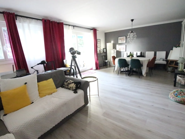 Bel appartement 3 pièces avec vue sur parc à Montpellier