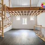 Maison ancienne avec local commercial, grand potentiel à Renaison