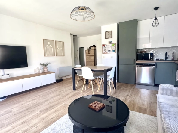 A vendre appartement T3 avec jardin privé à Mantes-la-Ville 
