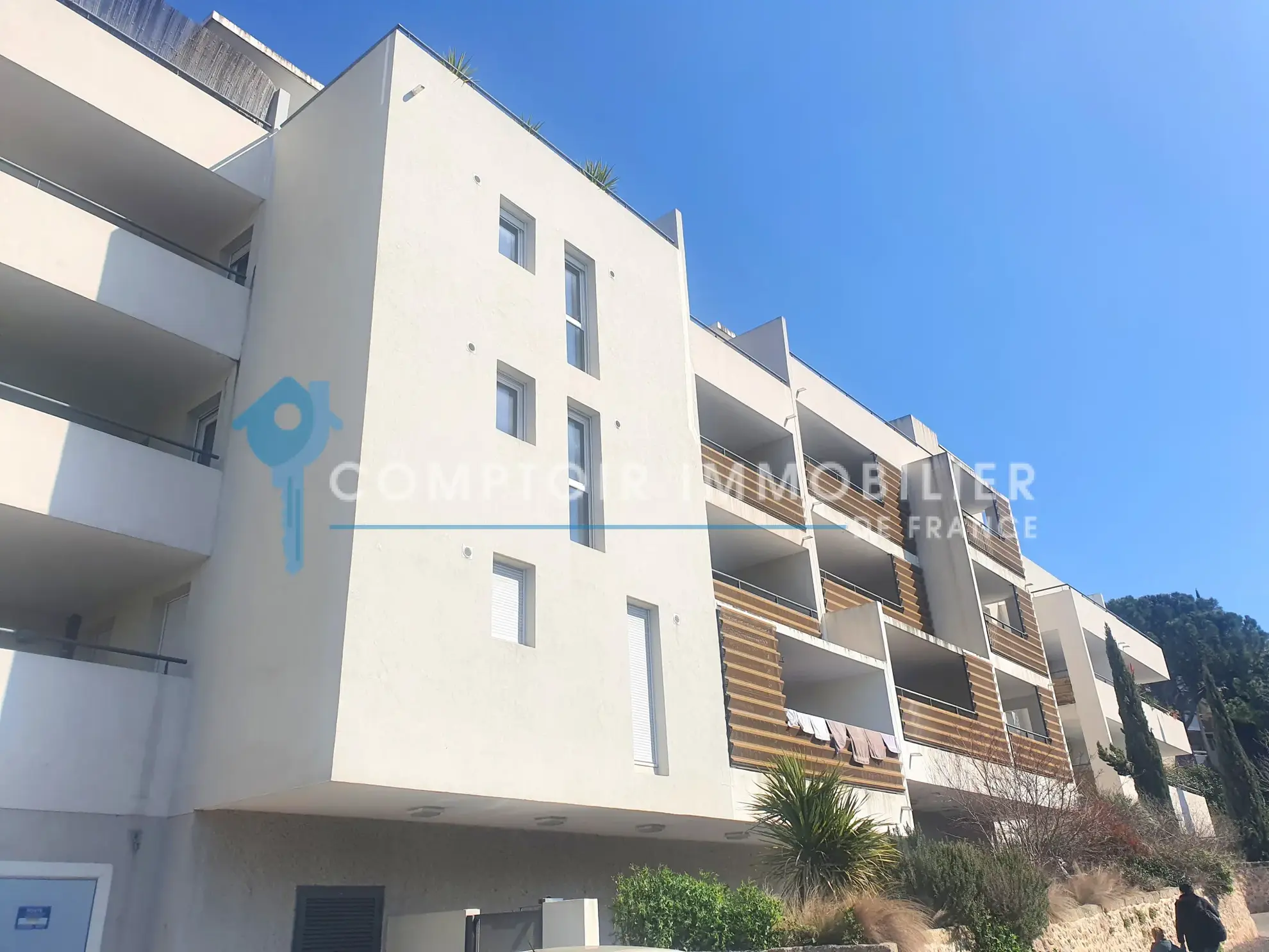 Appartement T1 de 28m² avec grande terrasse à Montpellier – Opportunité d'investissement 