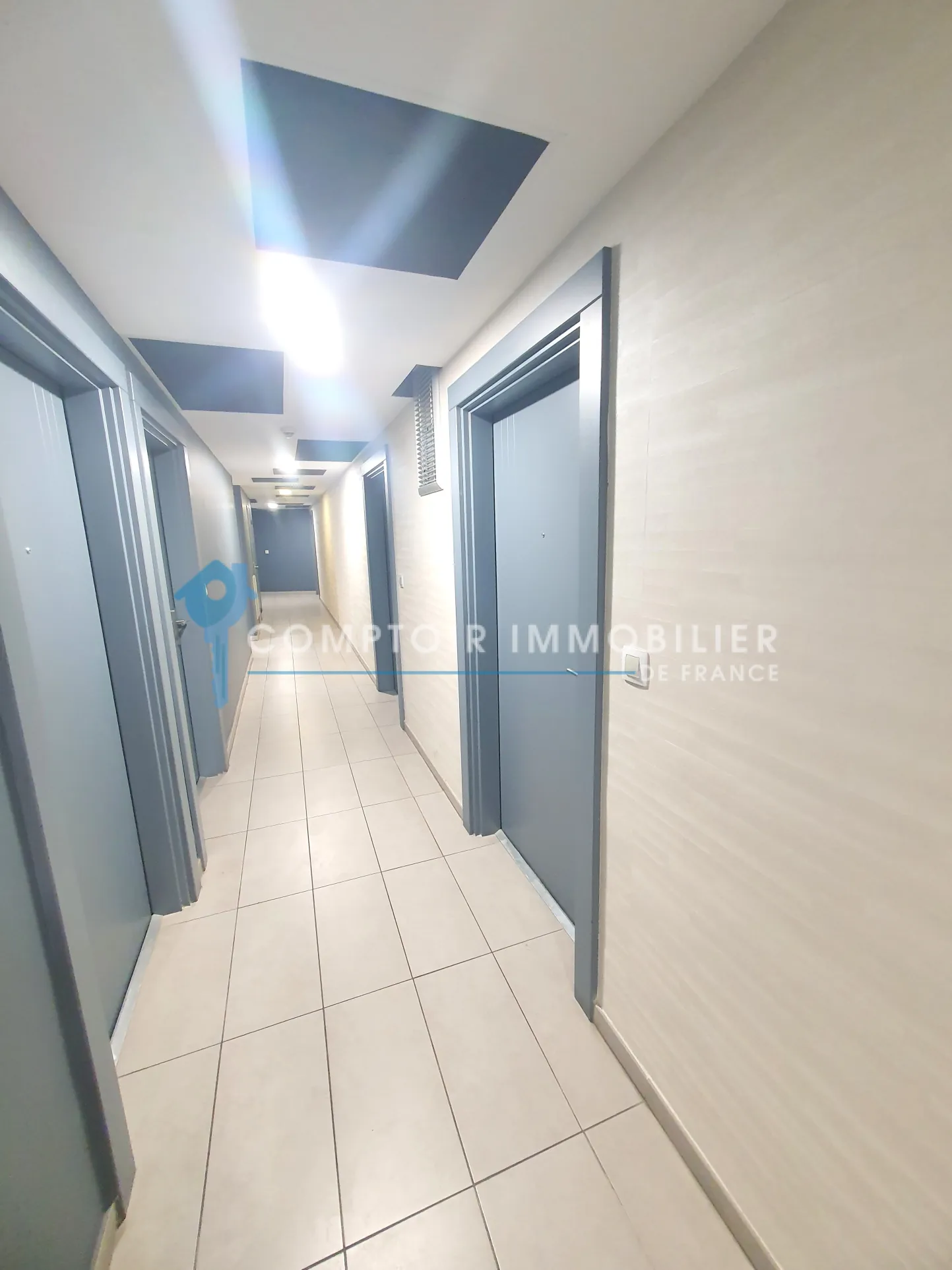 Appartement T1 de 28m² avec grande terrasse à Montpellier – Opportunité d'investissement 