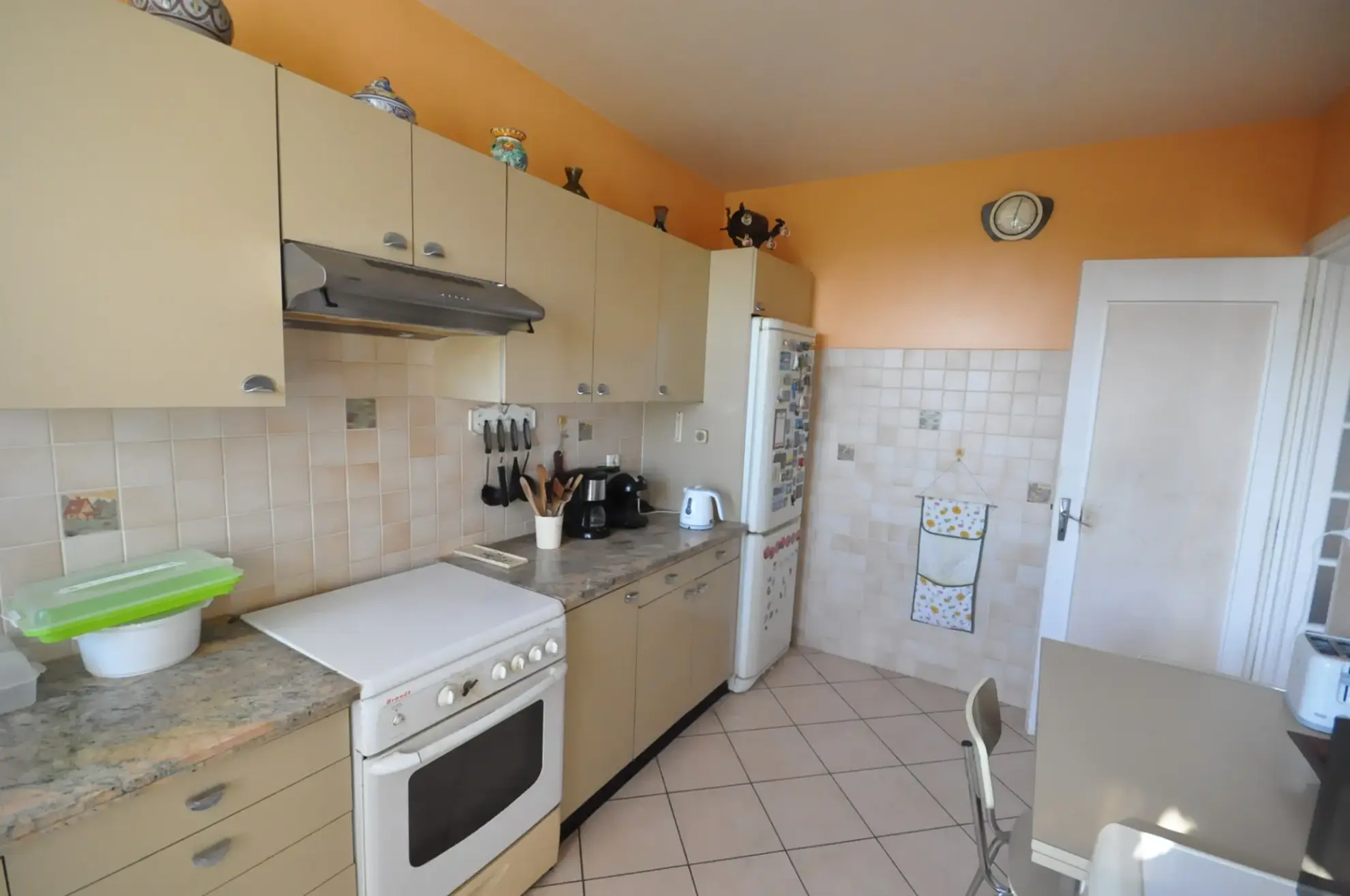 Maison individuelle de plain-pied à Richebourg avec jardin et garage 