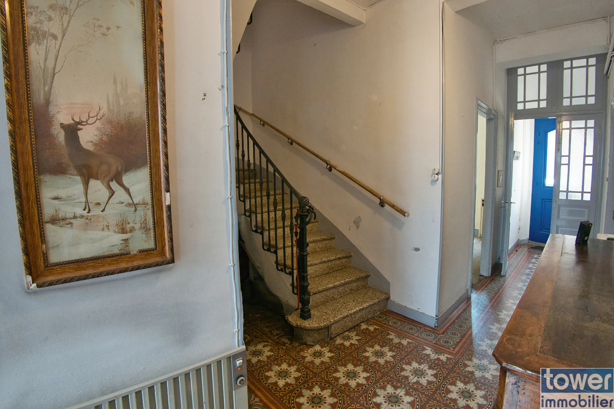 Belle maison de ville à Lézignan-Corbières avec garage et patio, idéal investissement ou résidence principale 