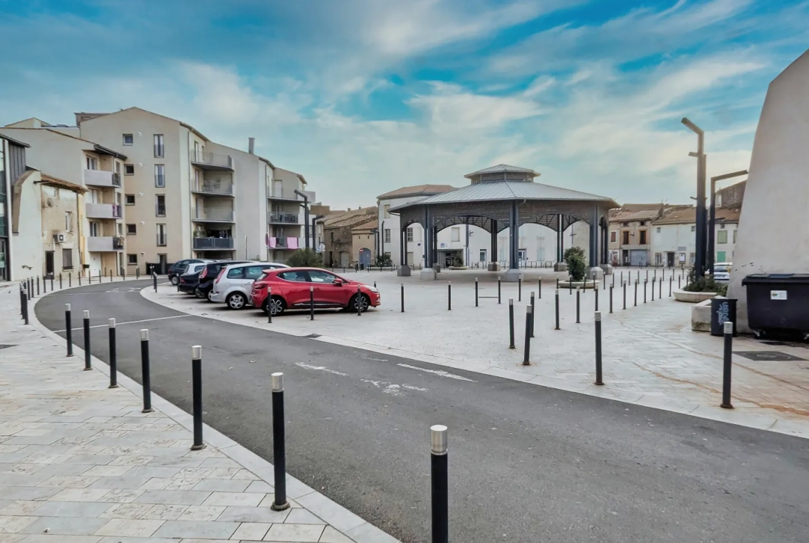 Belle maison de ville à Lézignan-Corbières avec garage et patio, idéal investissement ou résidence principale 
