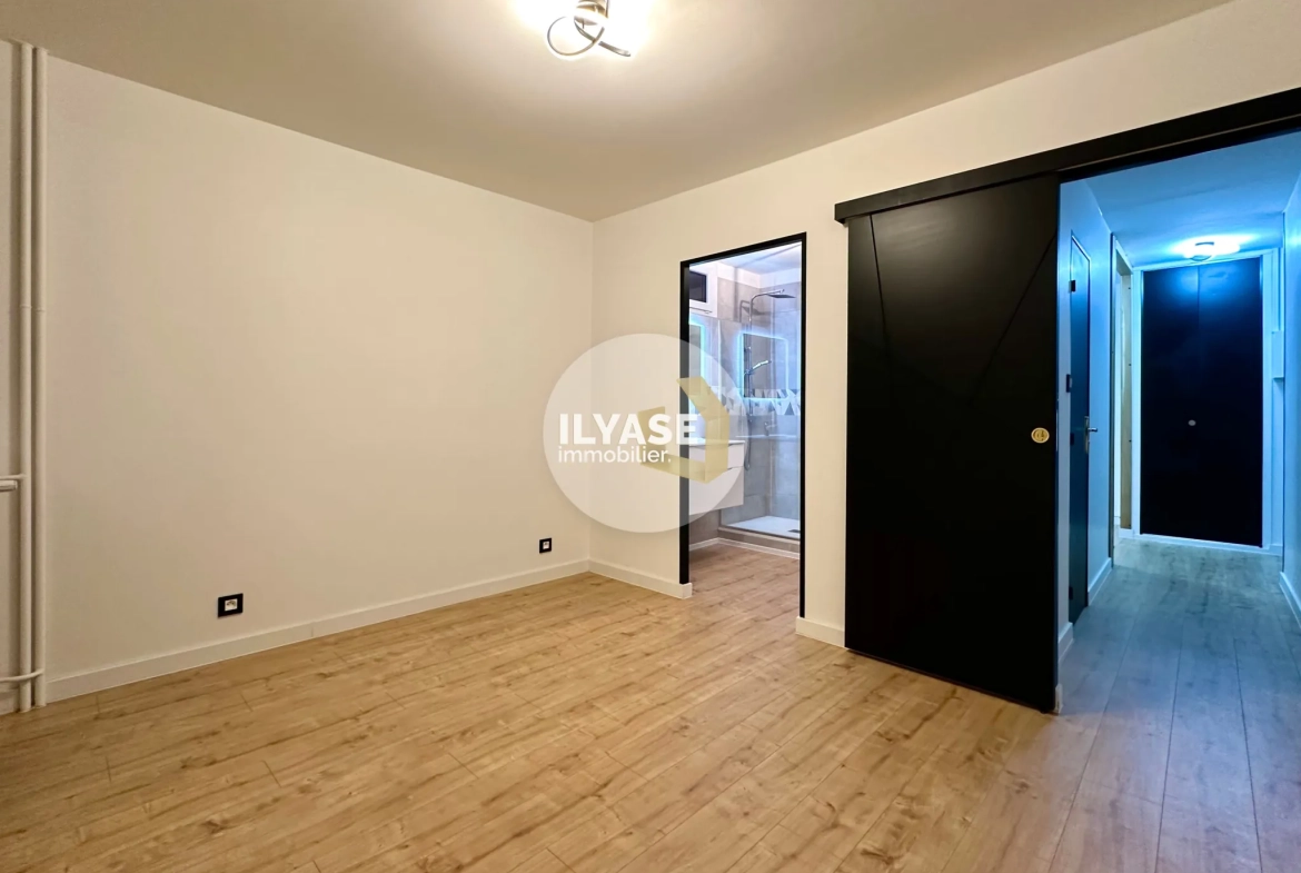 Appartement T2 rénové de 48 m² avec balcon à Chalon-sur-Saône 