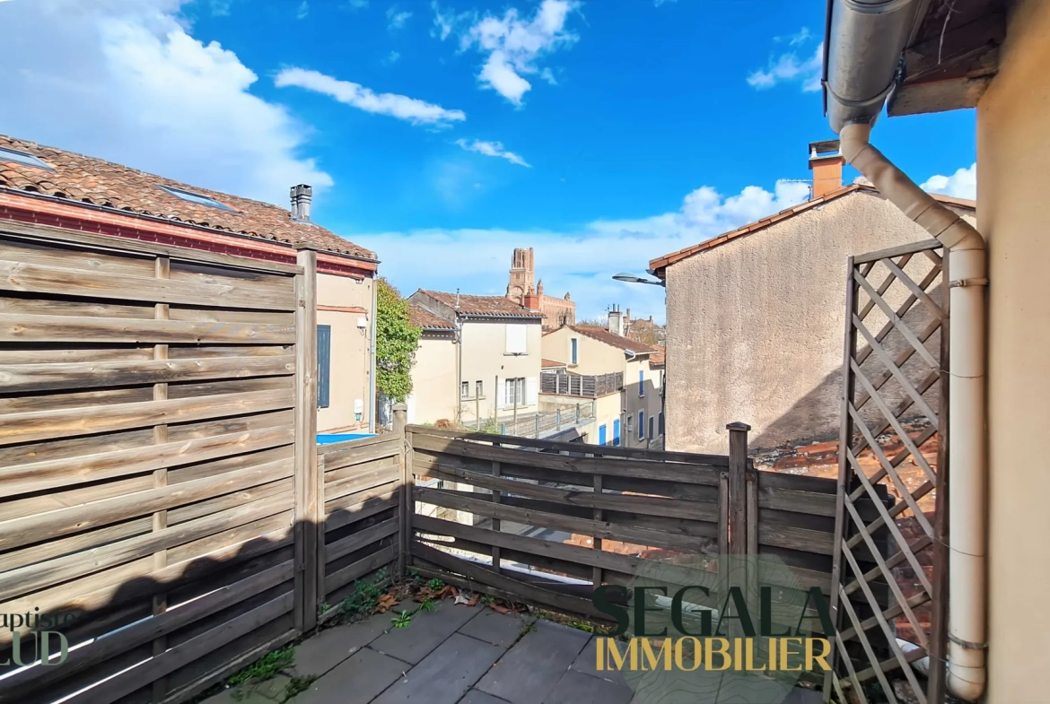 Magnifique maison de ville à Albi avec vue sur la cathédrale et terrasse 