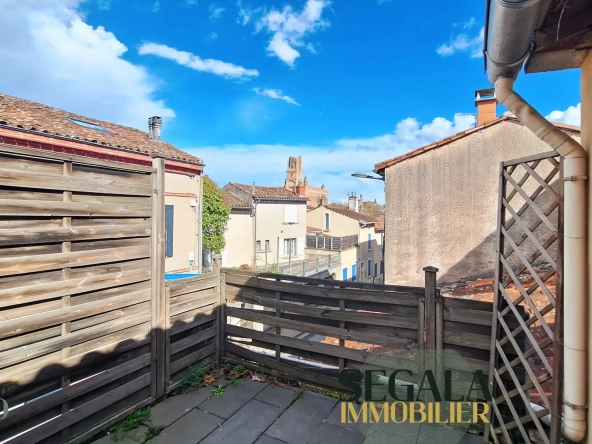 Magnifique maison de ville à Albi avec vue sur la cathédrale et terrasse