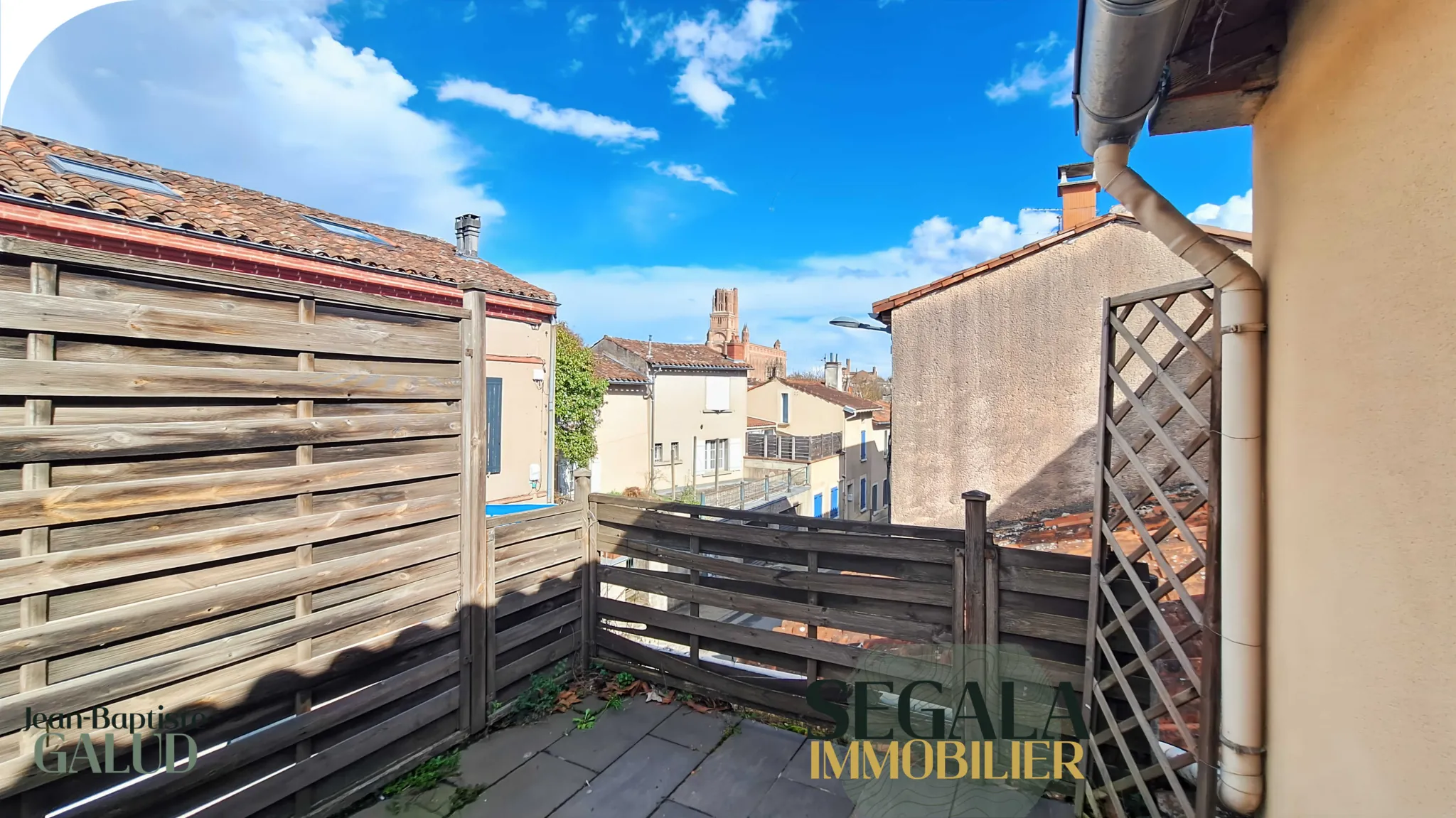 Magnifique maison de ville à Albi avec vue sur la cathédrale et terrasse 