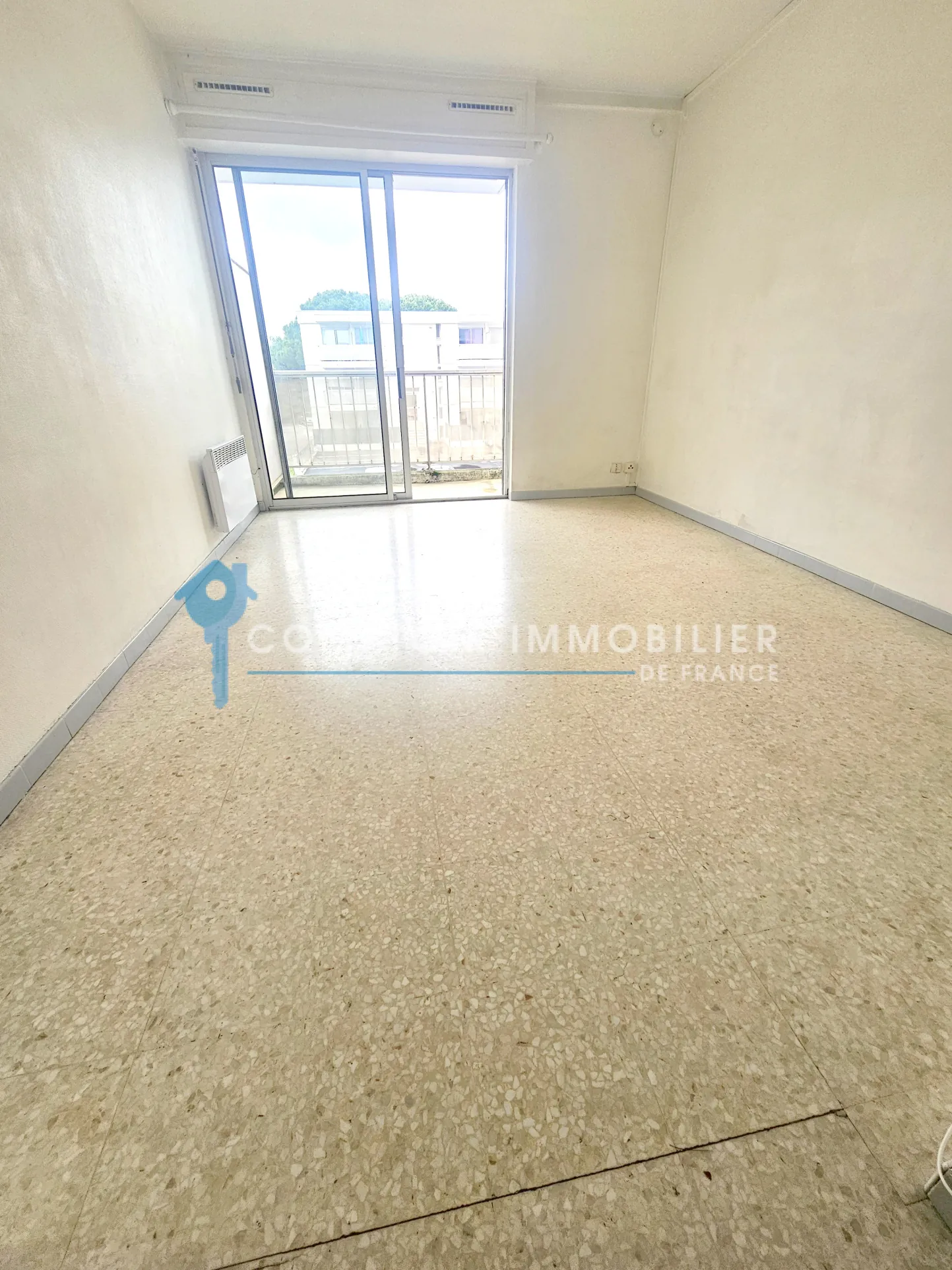 Studio lumineux de 18 m² avec terrasse et parking à Montpellier 