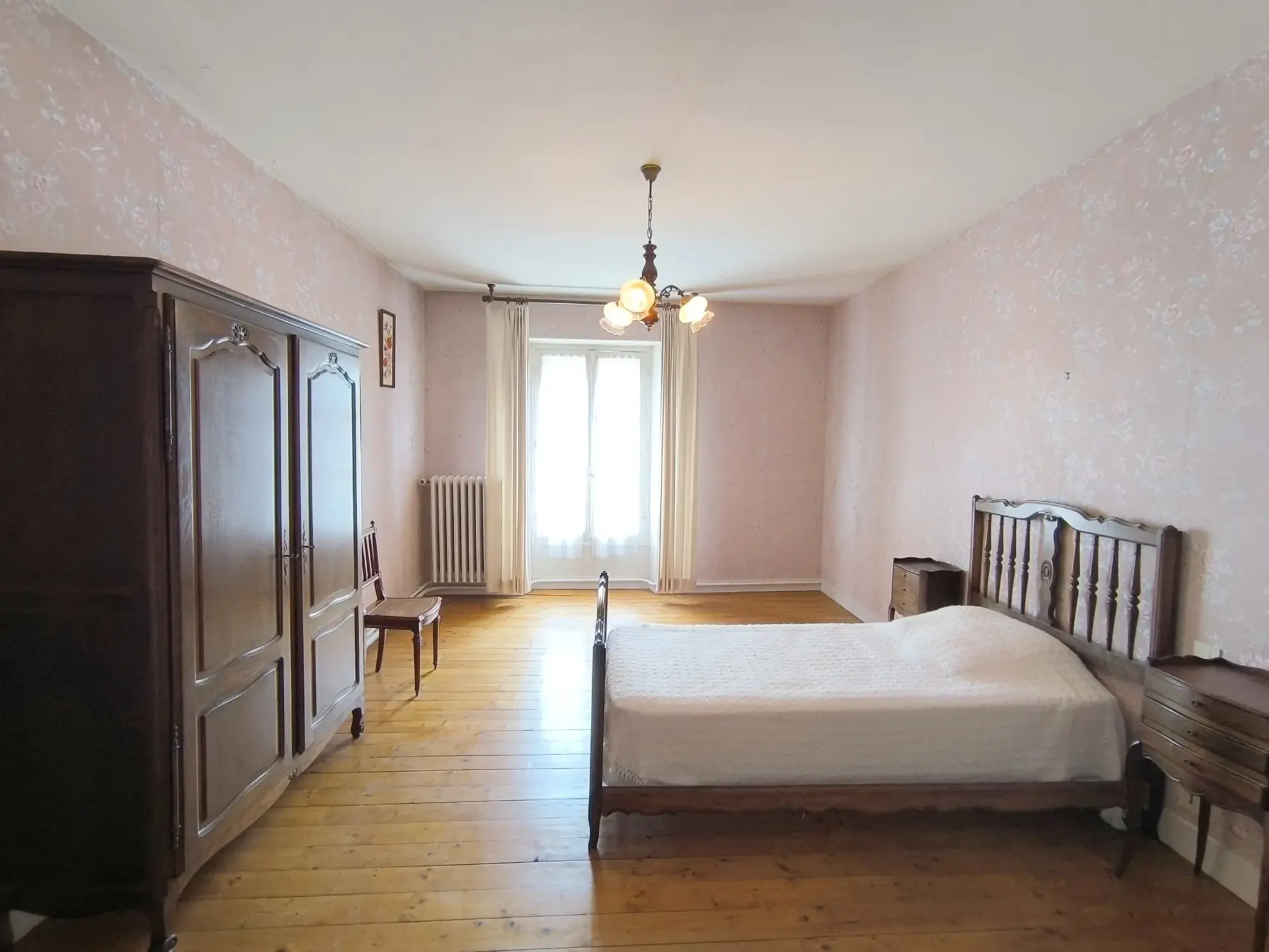 Maison de village de 98 m² à Mont st Pere avec garage et jardin 