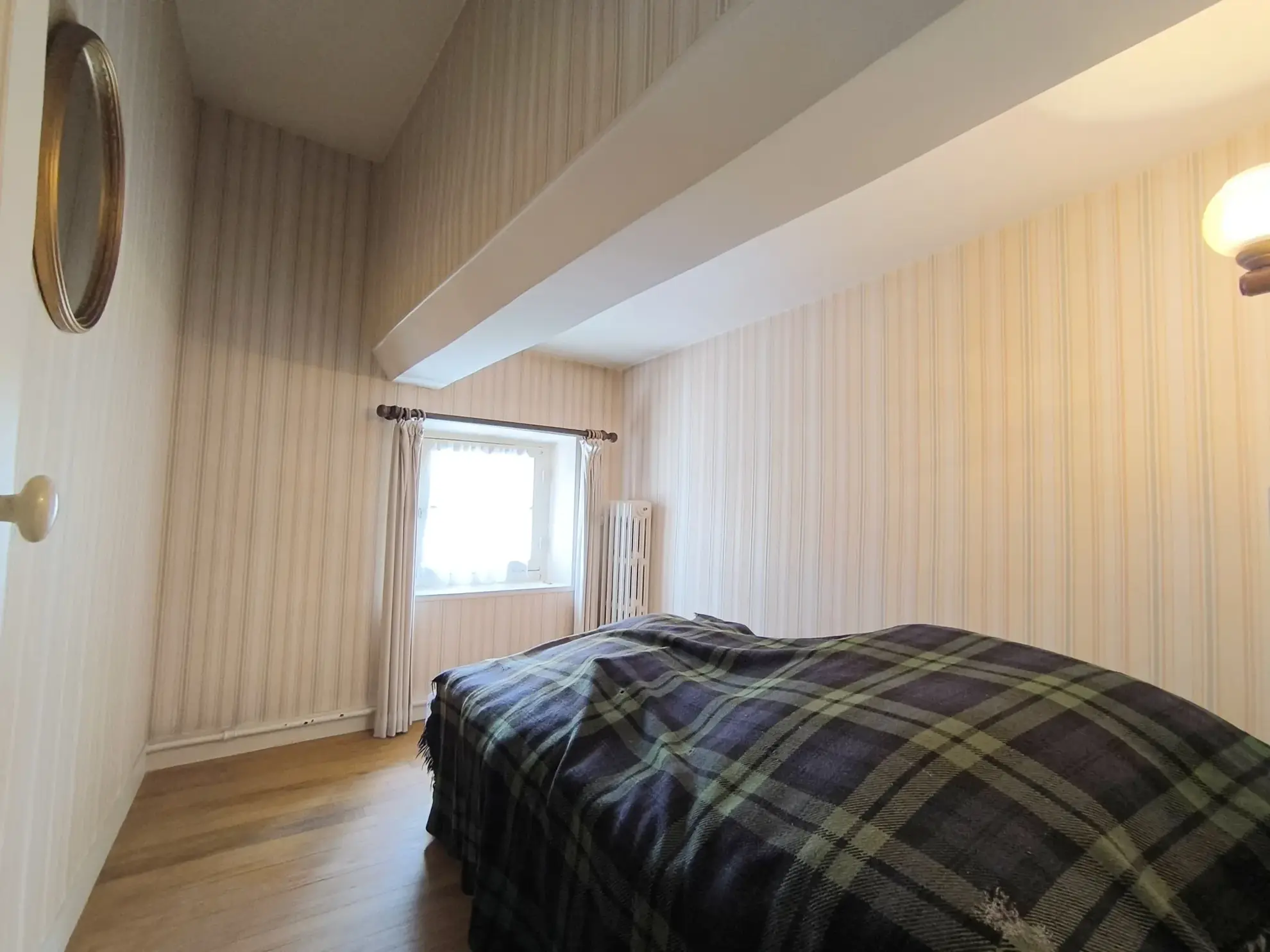 Maison de village de 98 m² à Mont st Pere avec garage et jardin 