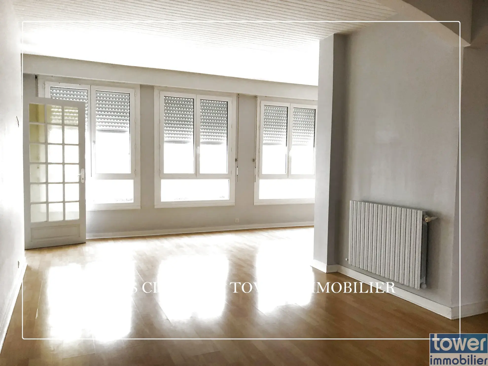 Appartement T5 lumineux de 110 m² au centre-ville de Lorient avec caves et parking 