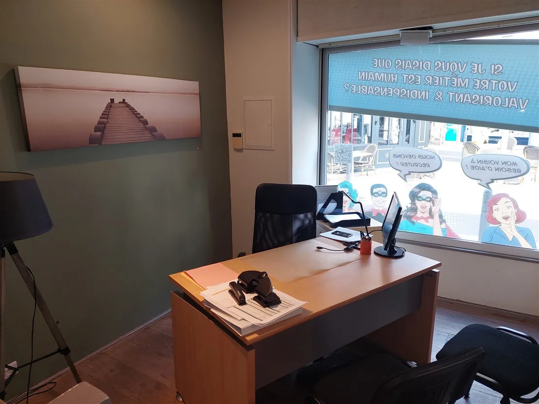 Local commercial avec appartement T-3 à vendre à Langon, investissement idéal 