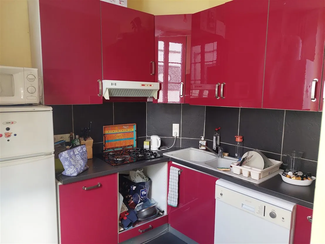 Local commercial avec appartement T-3 à vendre à Langon, investissement idéal 