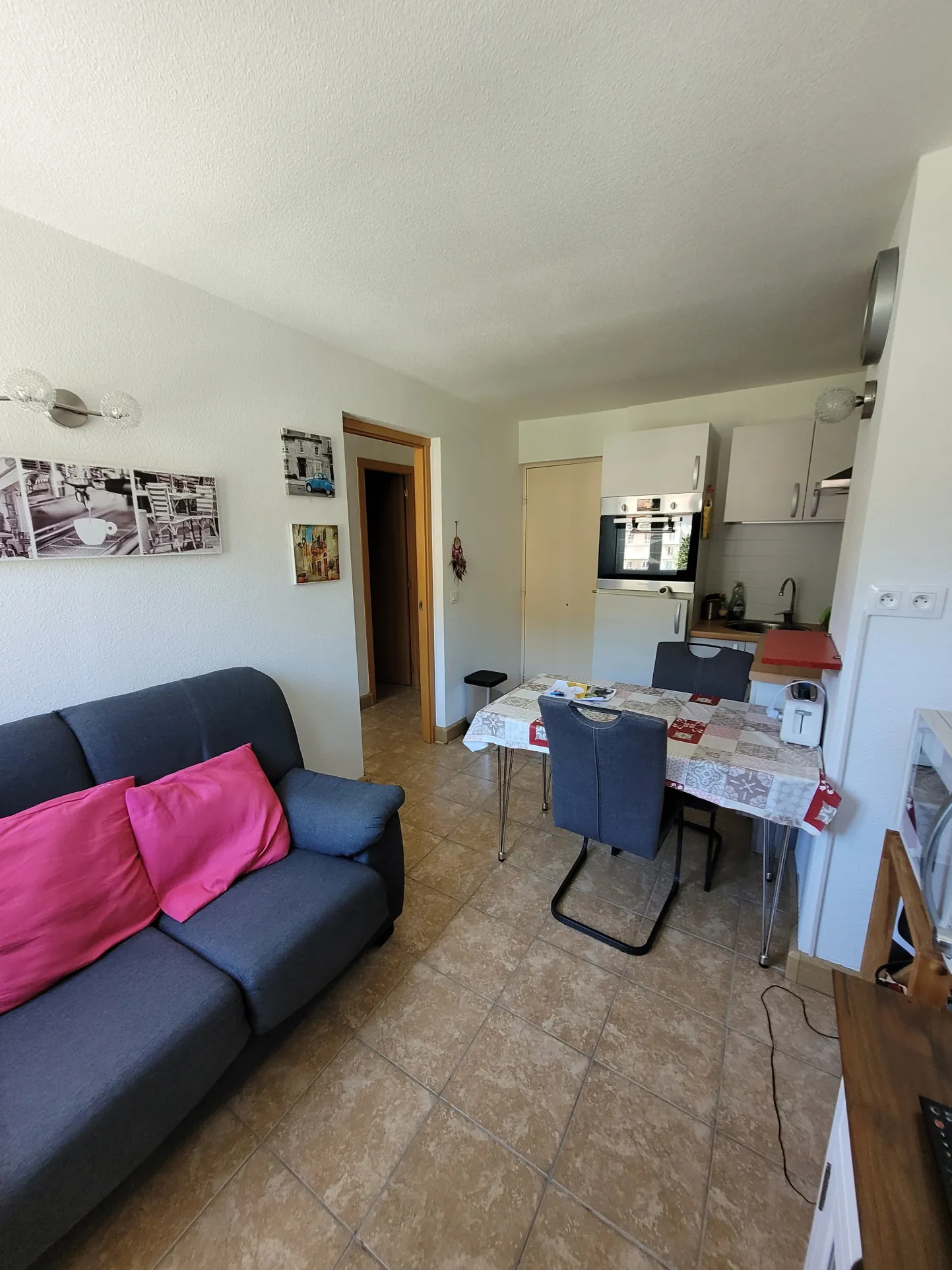 Appartement meublé avec stationnement privé à Amélie-les-Bains 