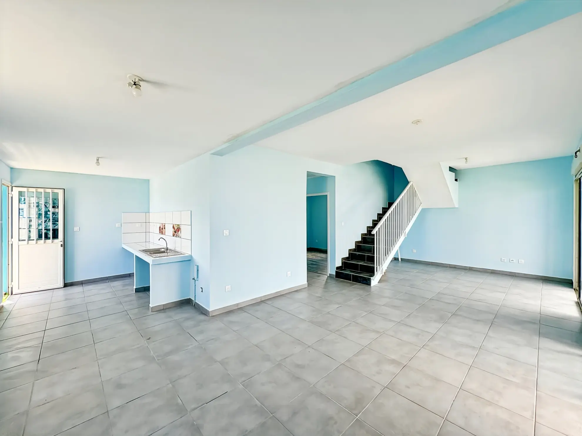 Maison T4 lumineuse avec vue à Trois-Bassins Les Hauts – 90 m² 