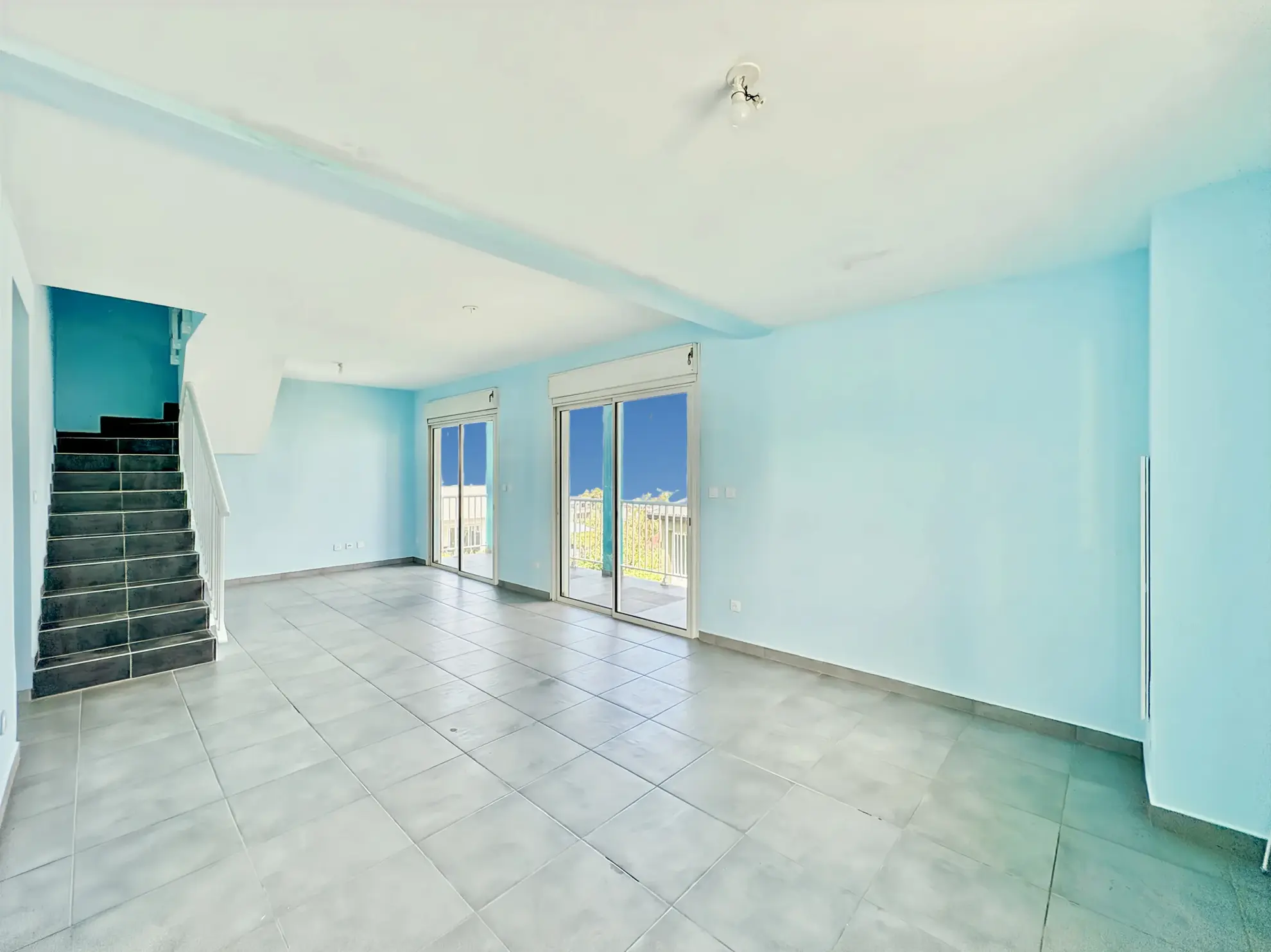 Maison T4 lumineuse avec vue à Trois-Bassins Les Hauts – 90 m² 