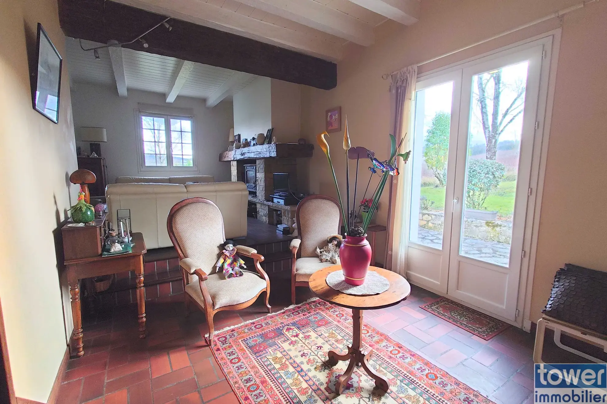Charmante maison de 220 m² avec piscine et grand terrain à Villefranche-de-Rouergue 