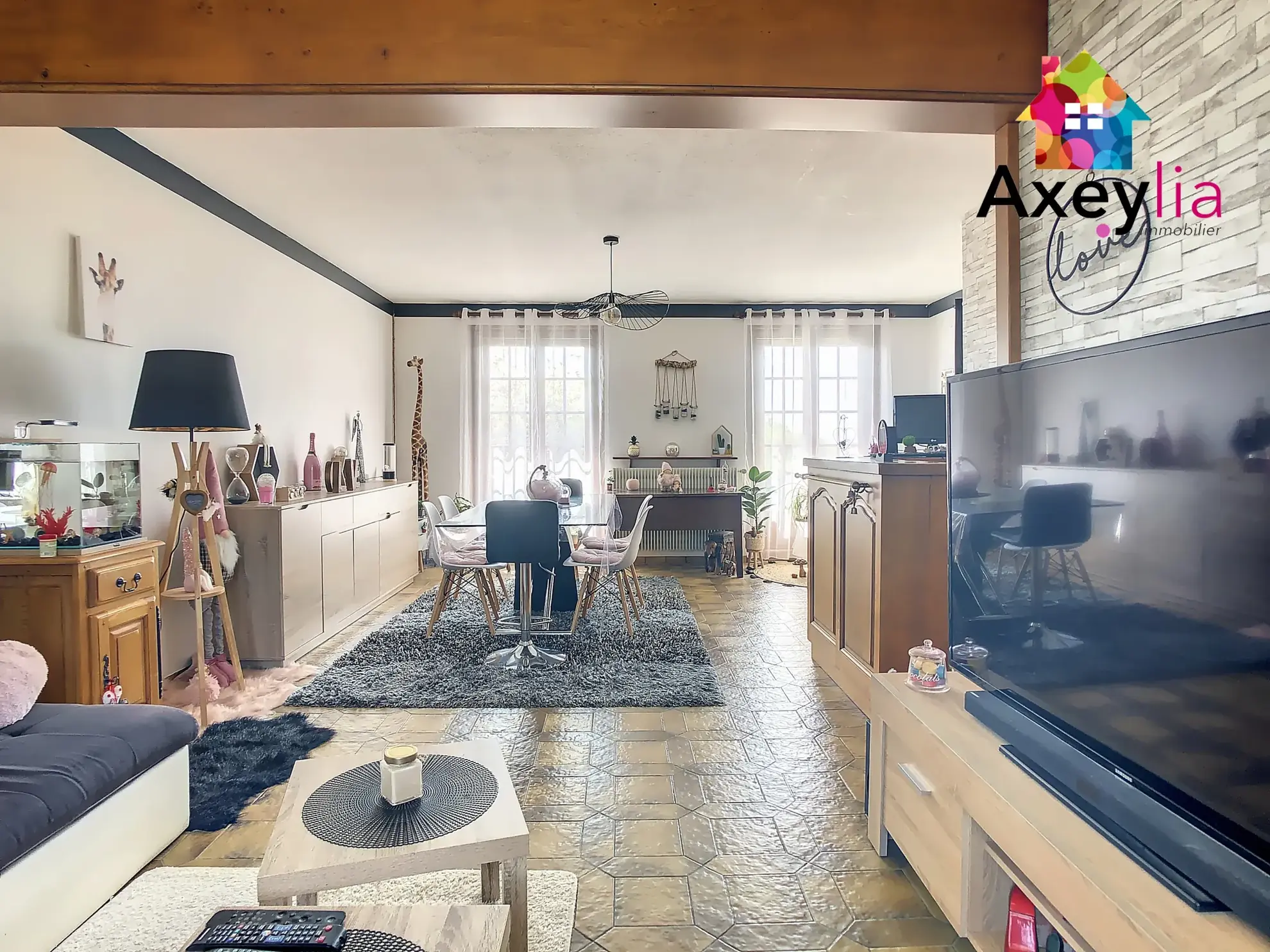 Maison familiale de 140 m² à Saint Agnan avec terrain arboré 