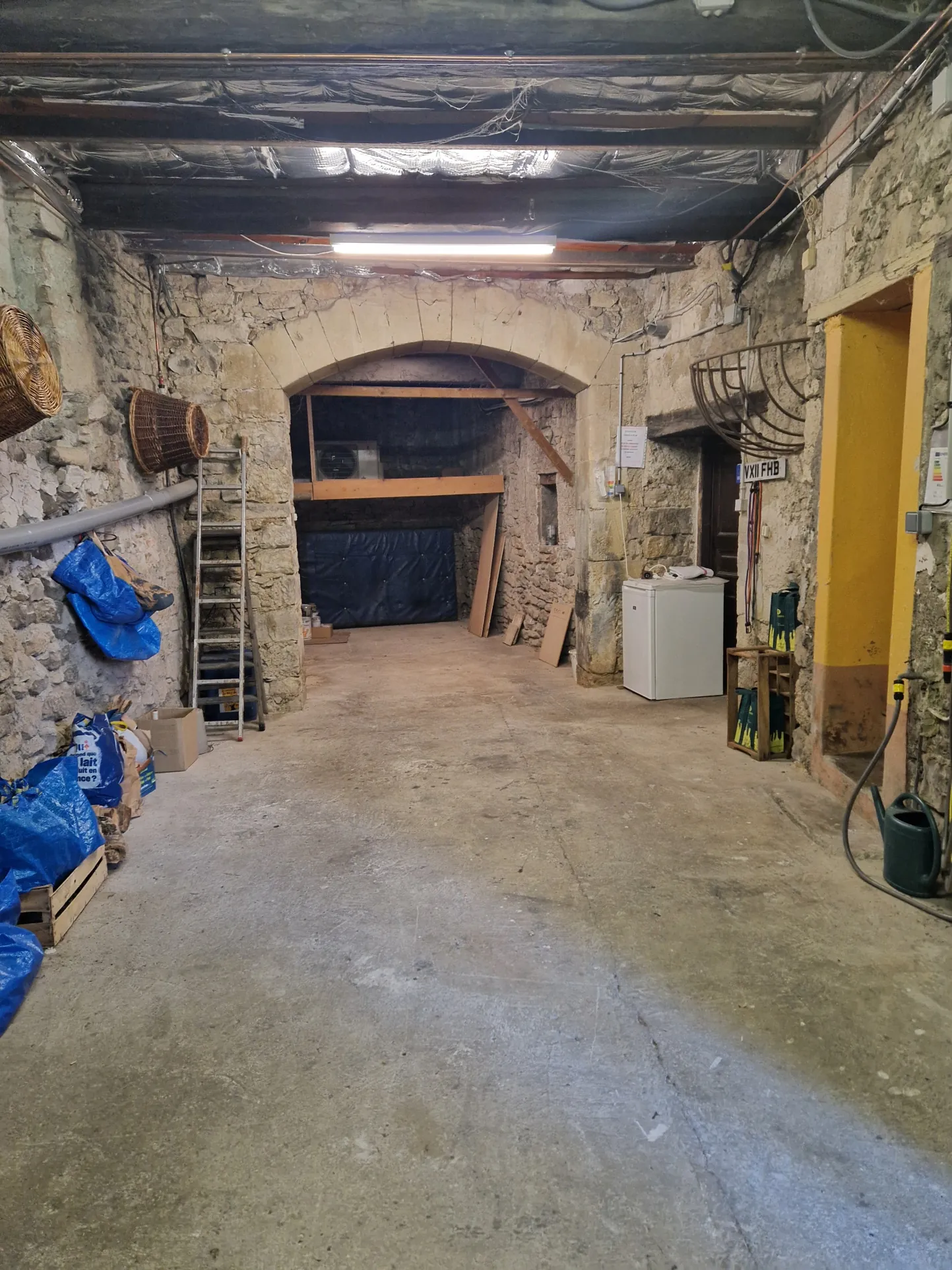 Maison en pierre à vendre à Lecques - 125 m² avec 4 chambres 