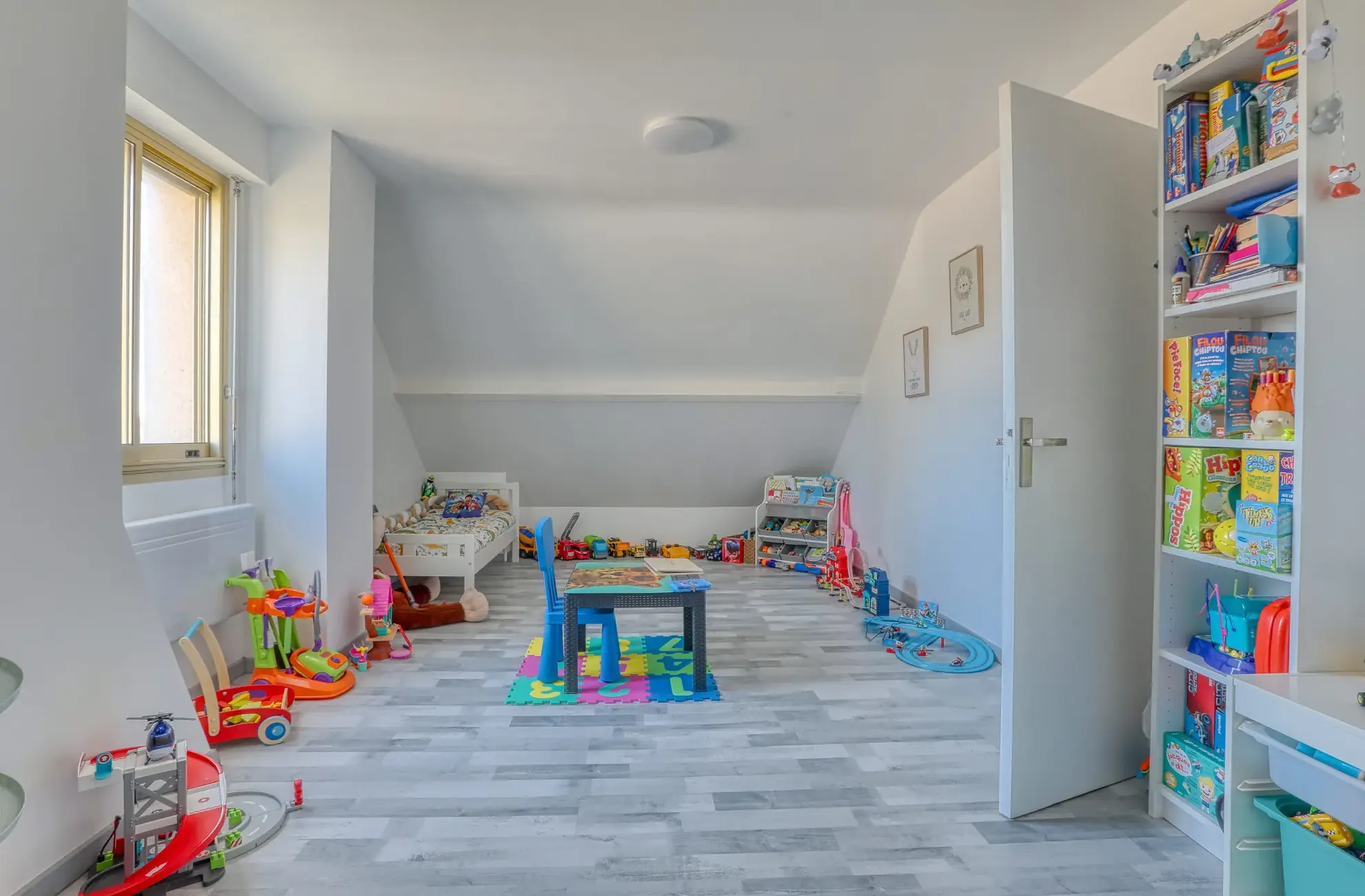 Maison 5 pièces rénovée en 2022 avec grand séjour et jardin à Saint-Clair-sur-Epte 