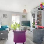 Maison rénovée avec 2 chambres, jardin et garage au Coteau
