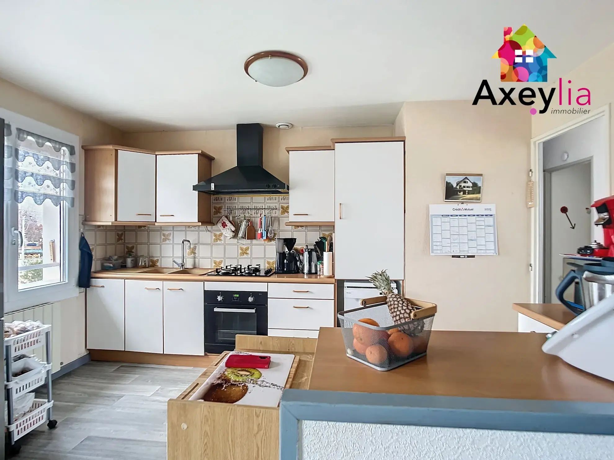 Maison rénovée avec 2 chambres, jardin et garage au Coteau 