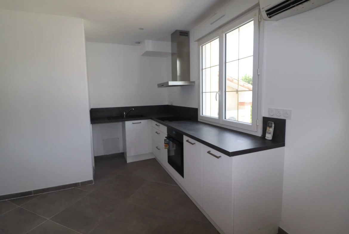 Appartement 4 pièces de 84 m² à Meschers-sur-Gironde, proche plages et centre-ville 