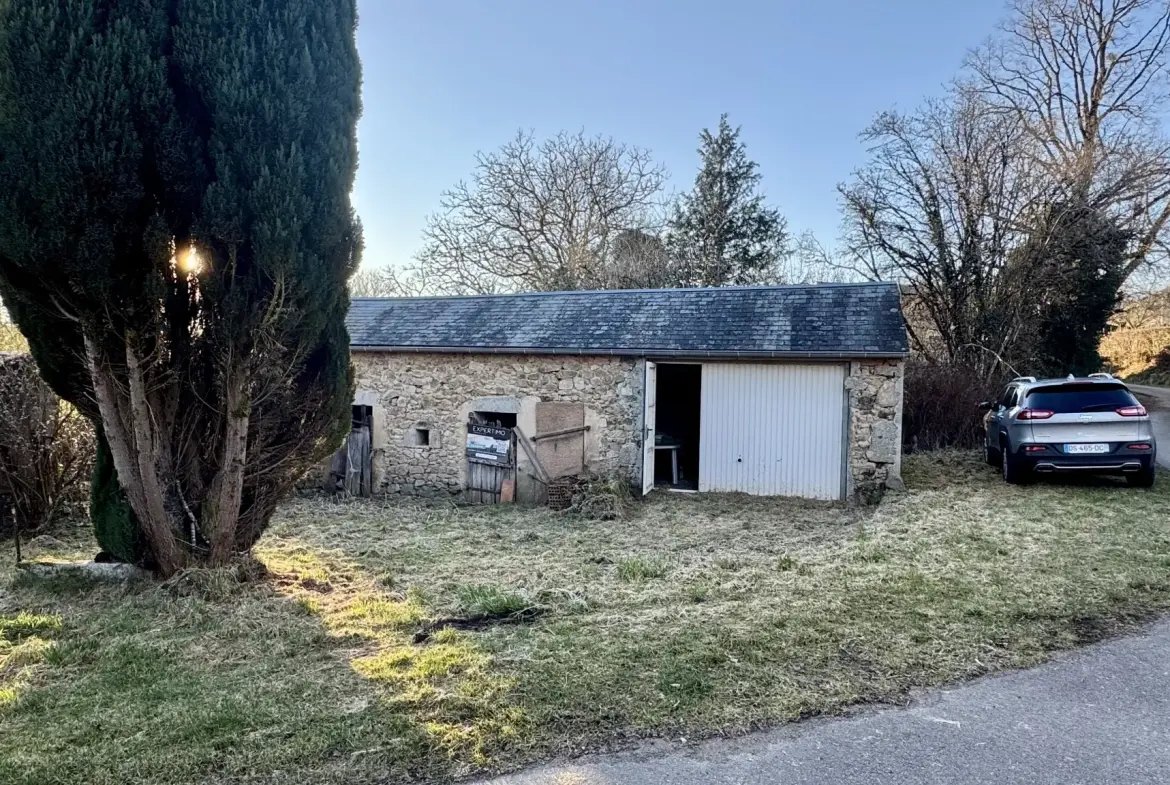 Longère bourguignonne rénovée avec grange à Brassy, Morvan 