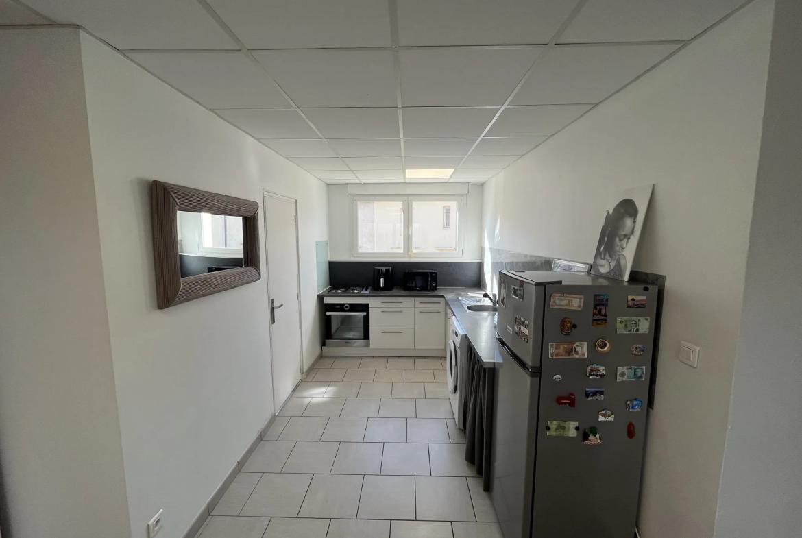 Appartement de 58 m2 à vendre à La Voulte-sur-Rhône avec balcon, cave et garage 