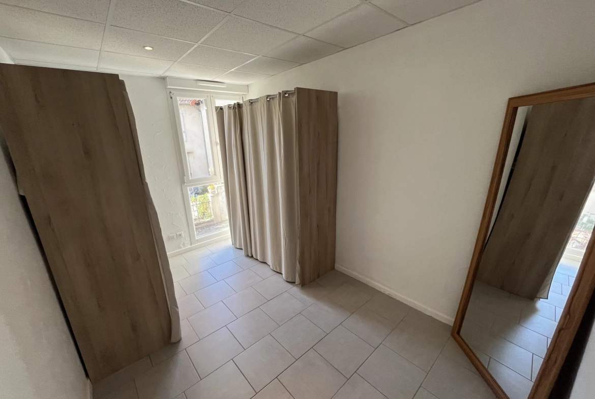Appartement de 58 m2 à vendre à La Voulte-sur-Rhône avec balcon, cave et garage 