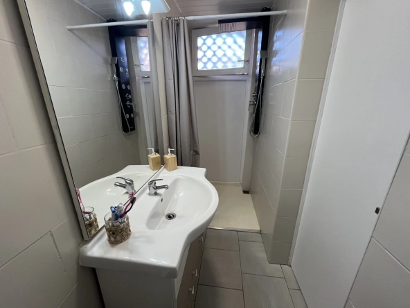 Appartement de 58 m2 à vendre à La Voulte-sur-Rhône avec balcon, cave et garage 