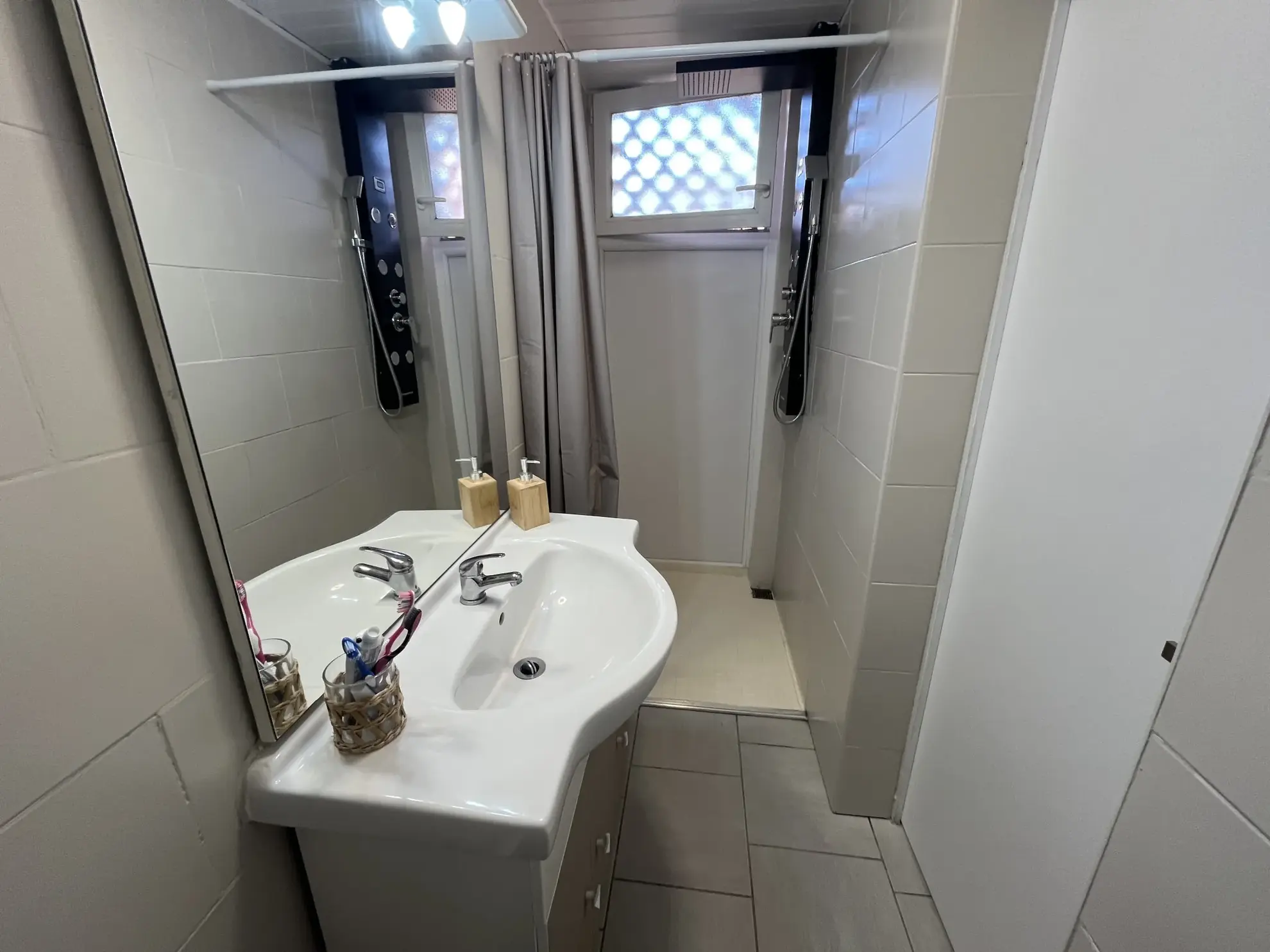 Appartement de 58 m2 à vendre à La Voulte-sur-Rhône avec balcon, cave et garage 