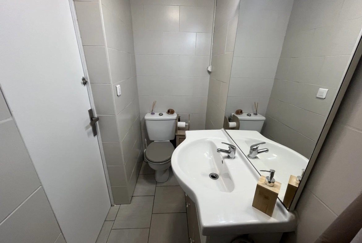 Appartement de 58 m2 à vendre à La Voulte-sur-Rhône avec balcon, cave et garage 