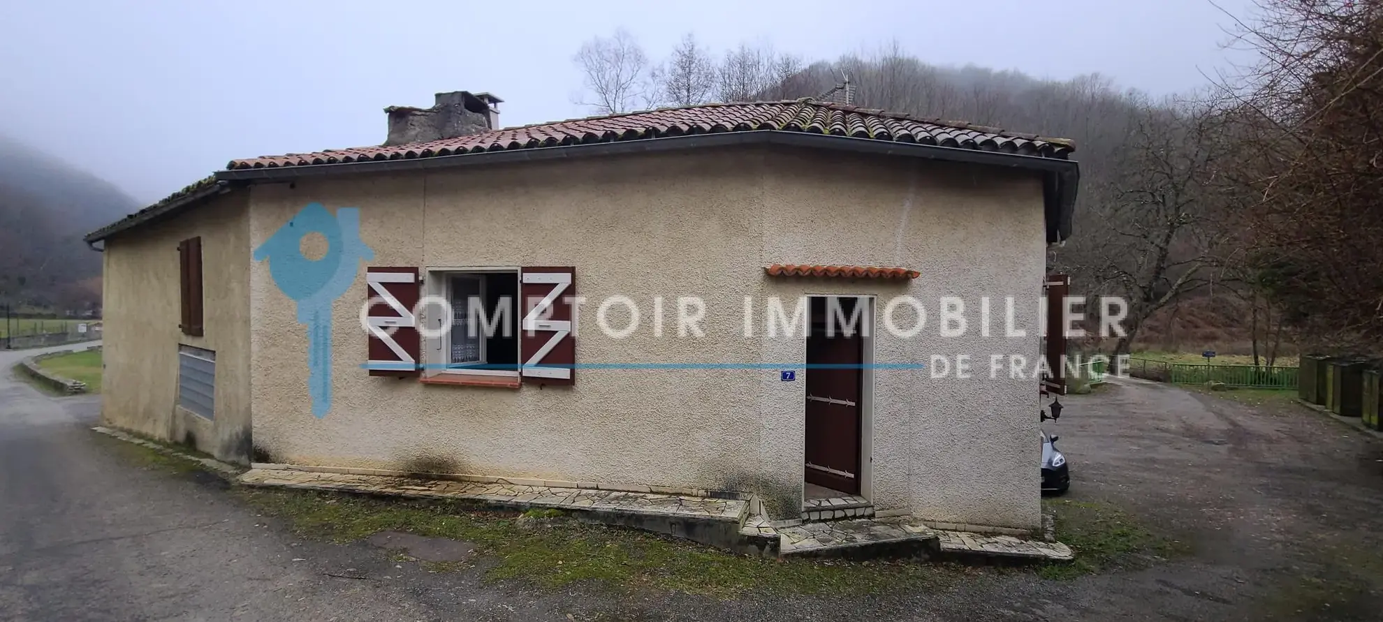 Maison de village à Ferrère (65370) – 70 m², vue montagne, à rénover 