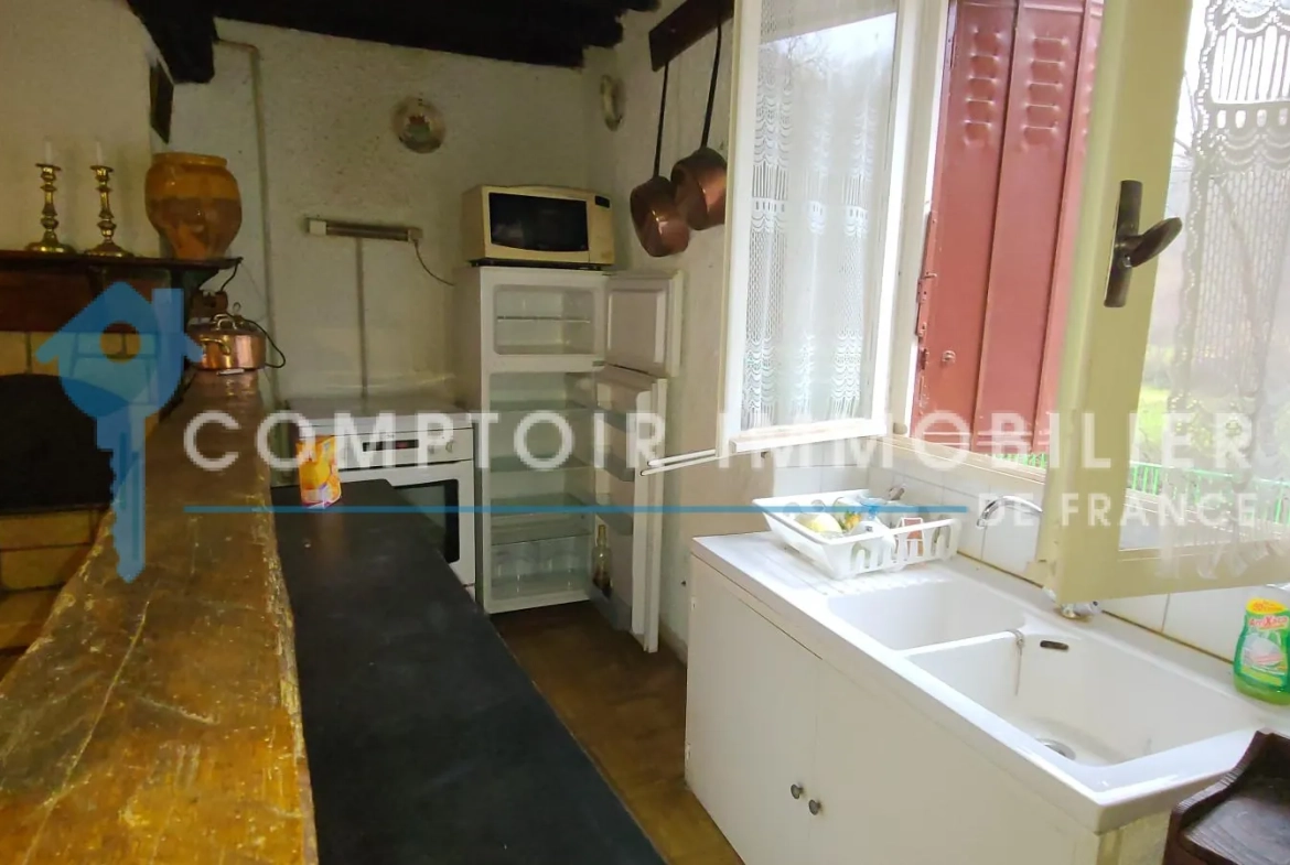 Maison de village à Ferrère (65370) – 70 m², vue montagne, à rénover 