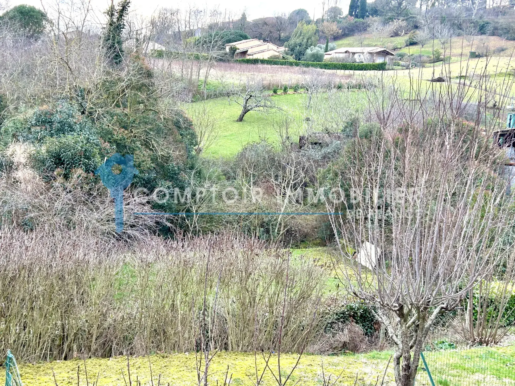 Terrain constructible de 555 m² en zone ABF à Baziege, idéal pour un projet architectural authentique 