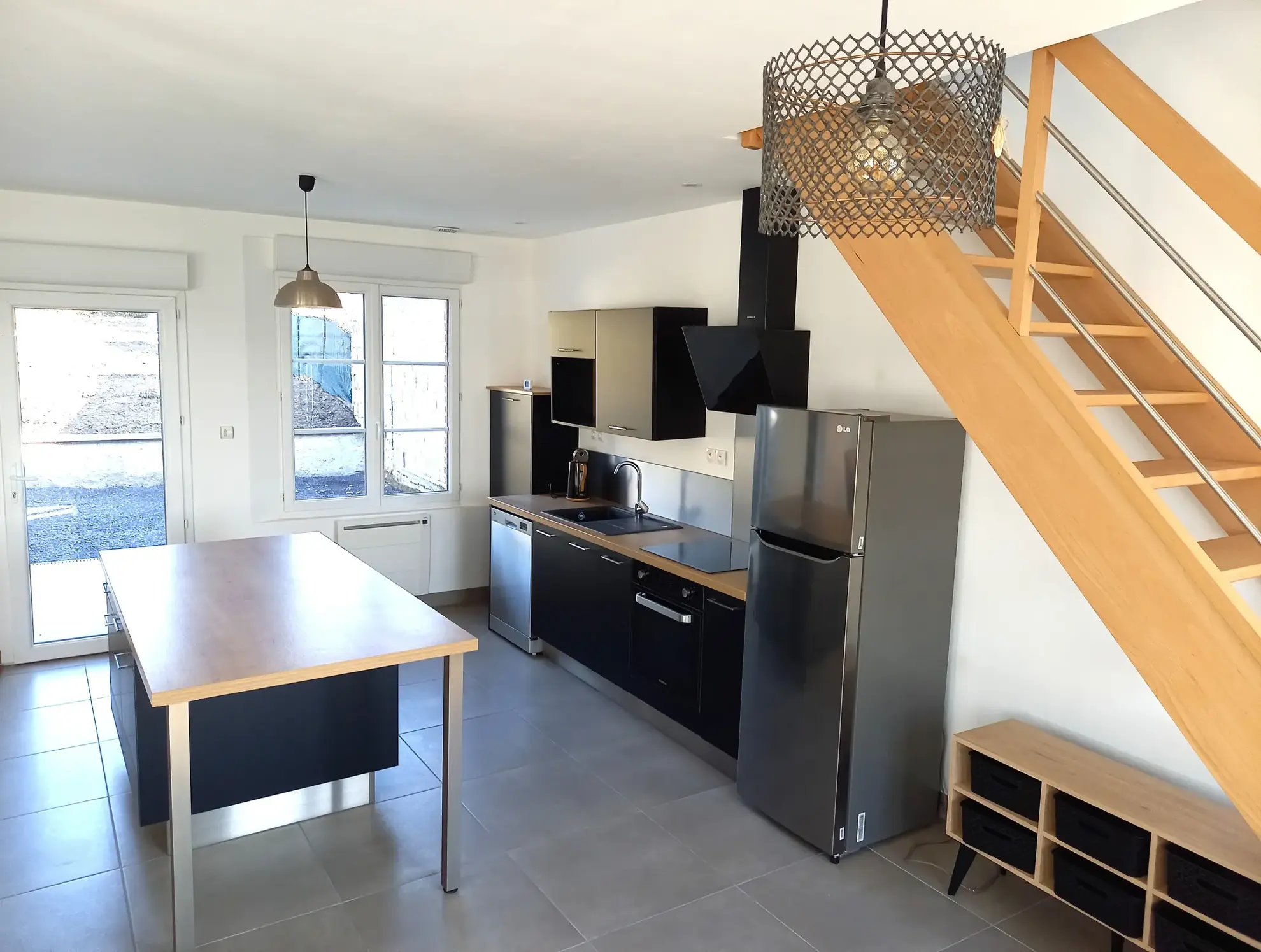Maison rénovée de 3 pièces à Eu, emplacement exceptionnel, sans travaux, clé en main 