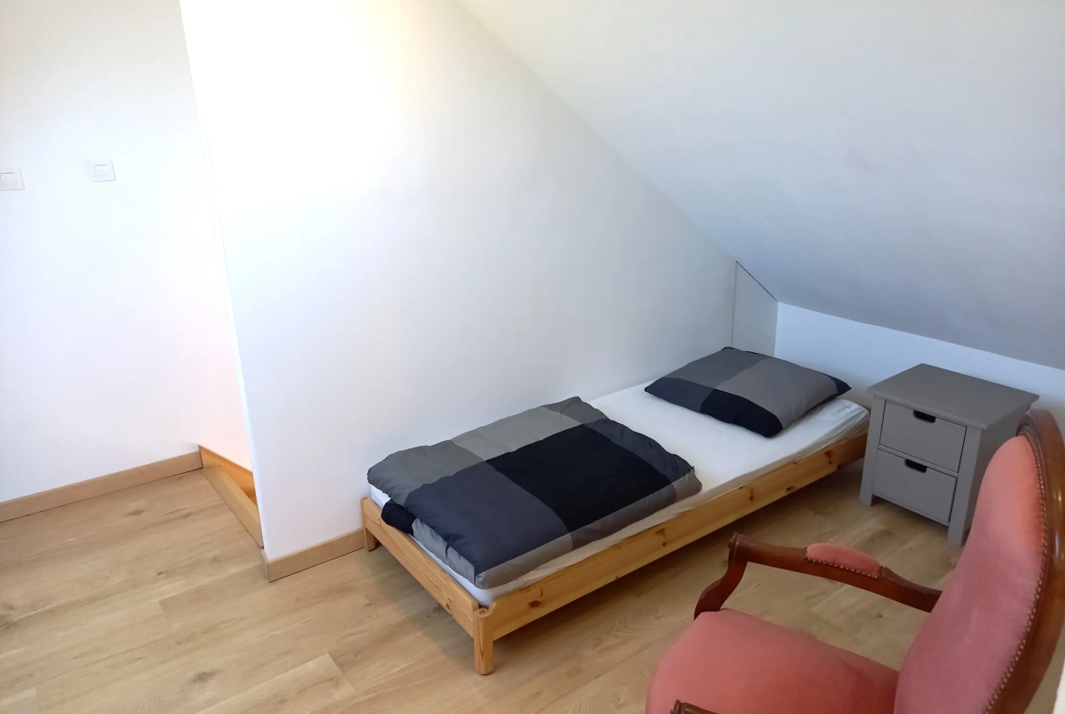 Maison rénovée de 3 pièces à Eu, emplacement exceptionnel, sans travaux, clé en main 