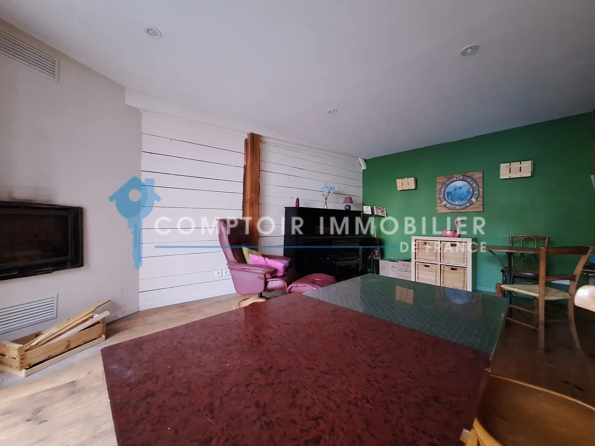 Investissement immobilier à Damiatte avec local commercial, appartement et garage 